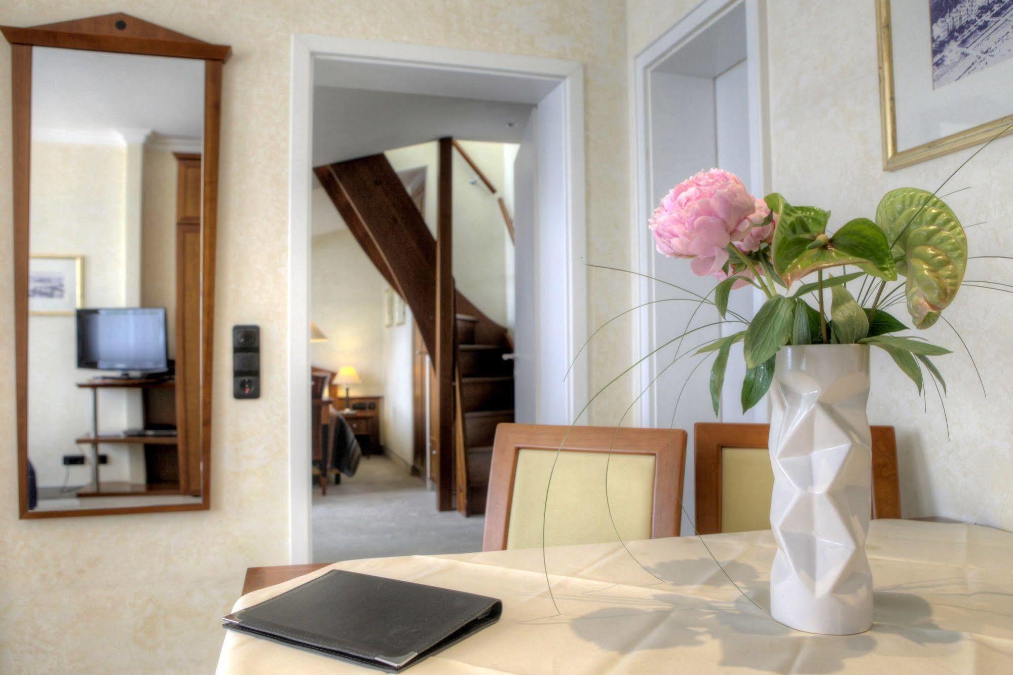 Aparthotel Seeschloesschen Цинновиц Экстерьер фото